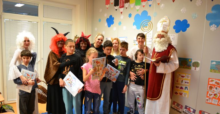 Mikuláš ve škole